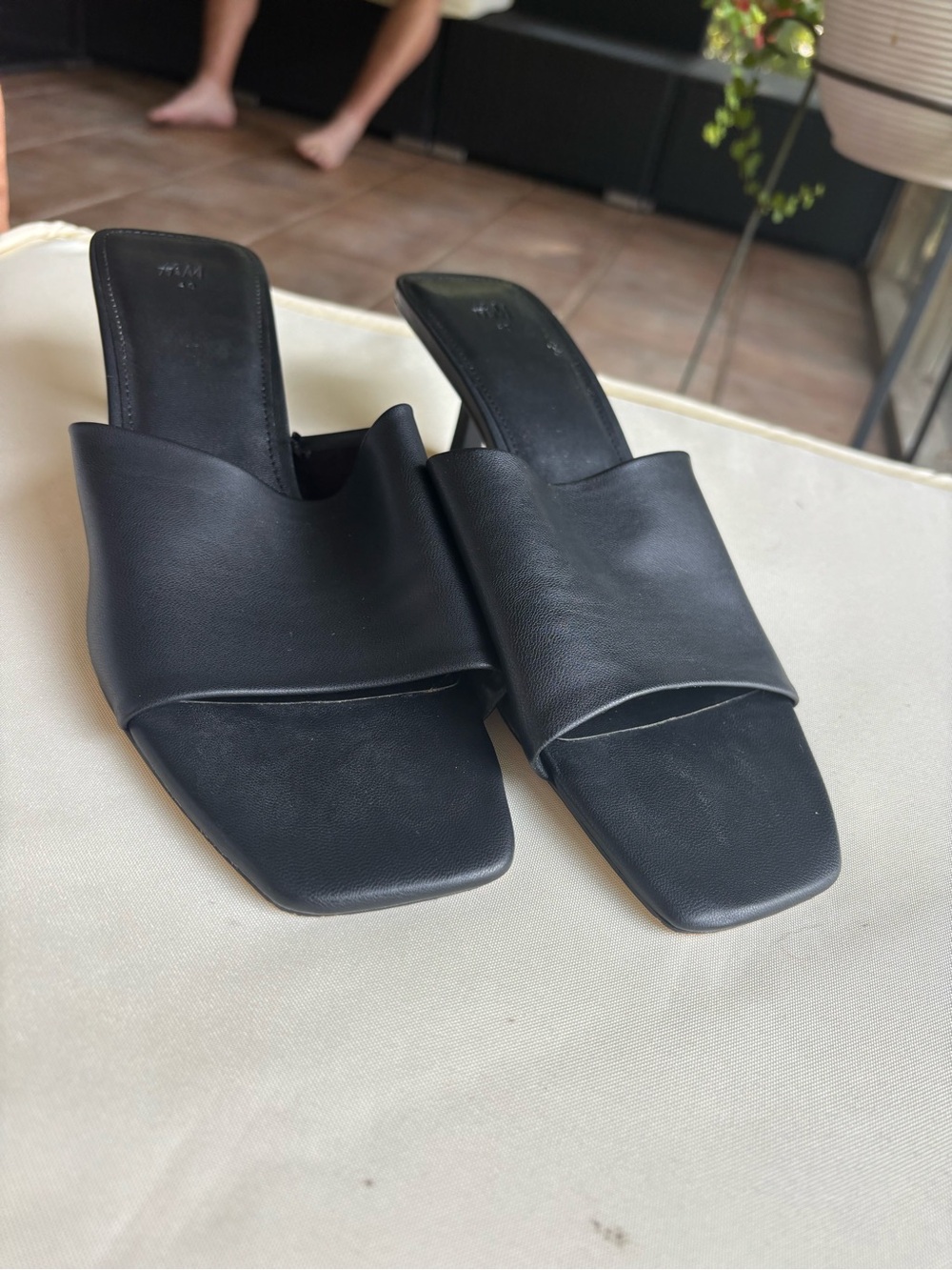 H&M kitten heels